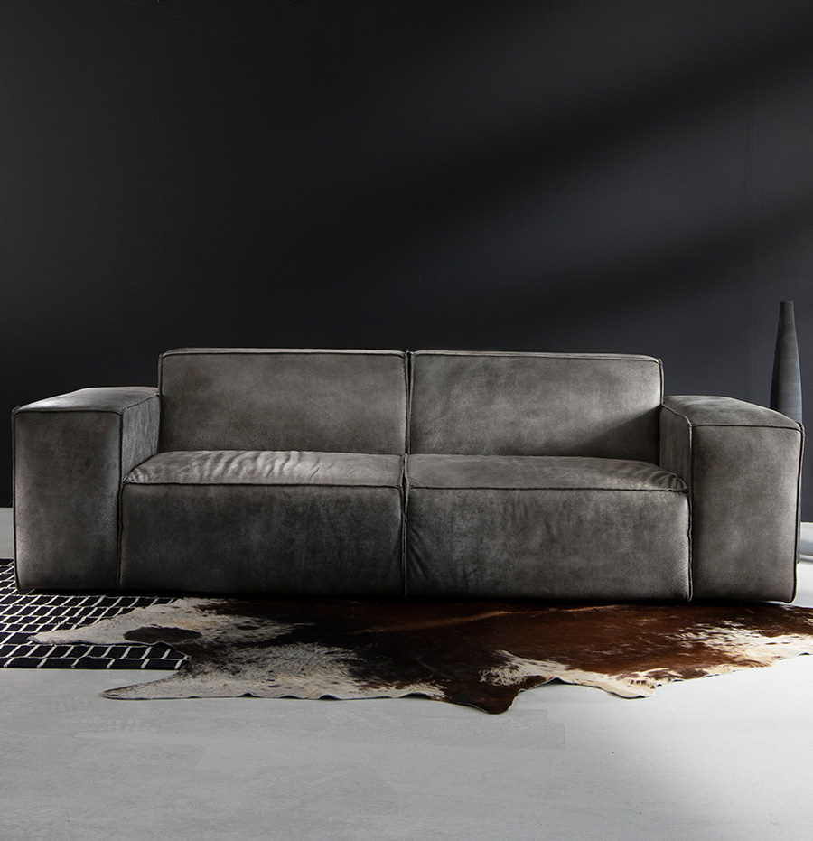 lead_contemporary_living_space